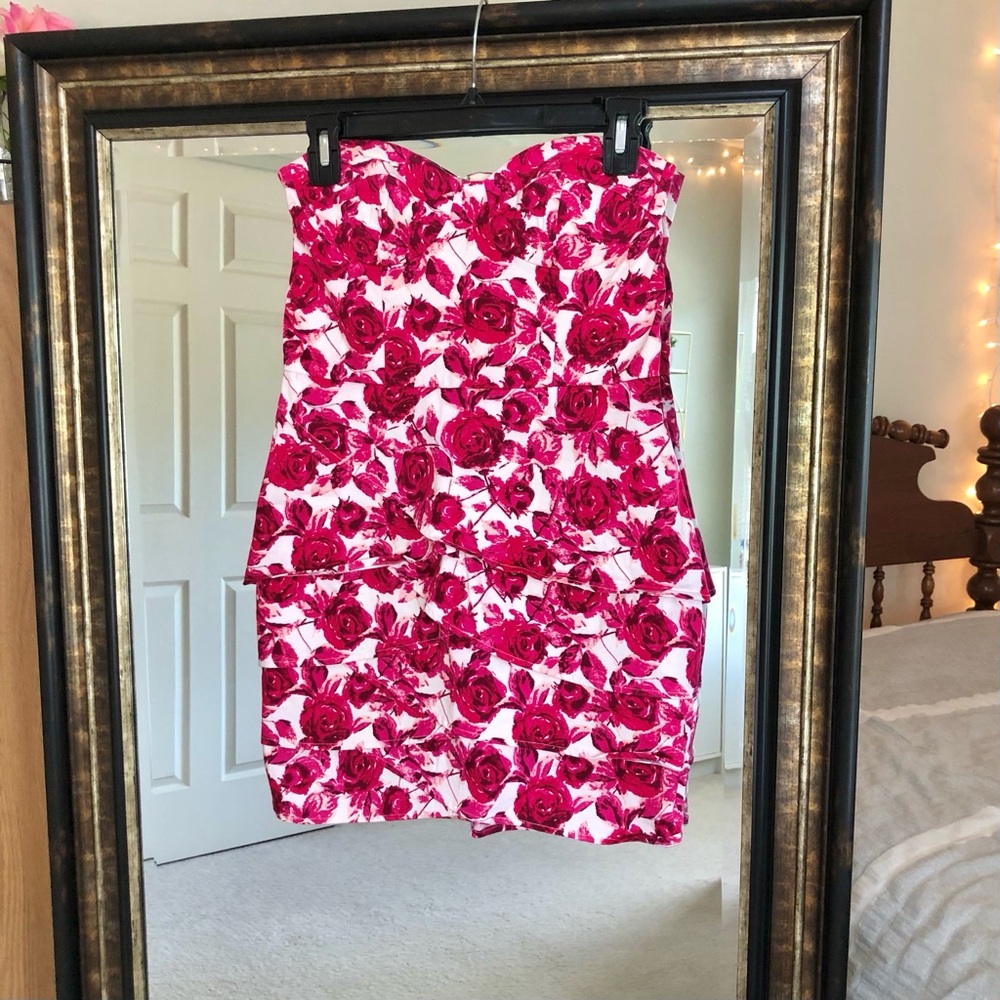 Mini Floral Strapless Dress - Pink and White | Scalloped